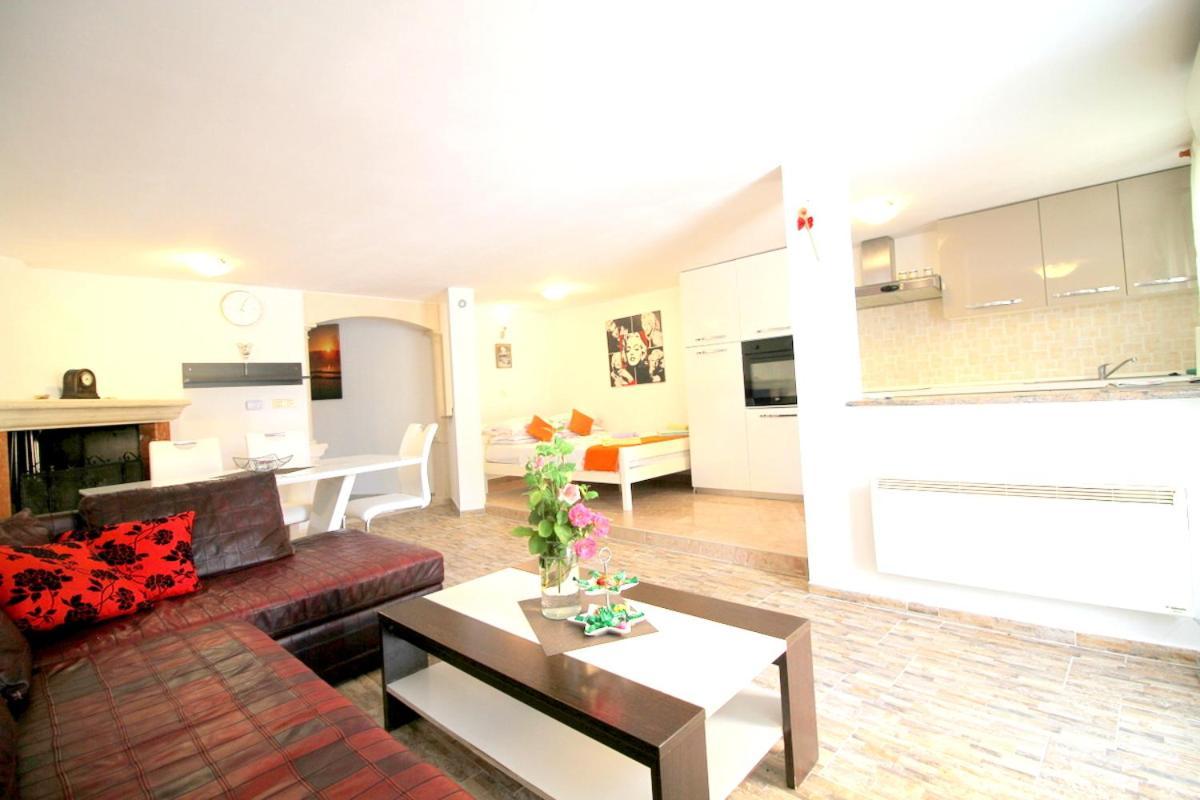 Green Place Apartments Portorose Esterno foto