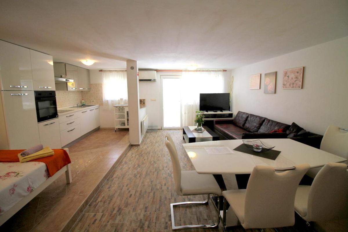 Green Place Apartments Portorose Esterno foto
